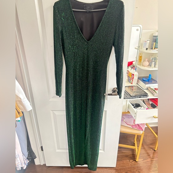 Green sparkly prom dress in amazing condition - Picture 2 of 3